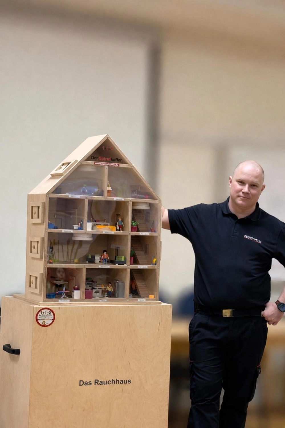 Brandschutzschulung am Rauchhaus-Modell